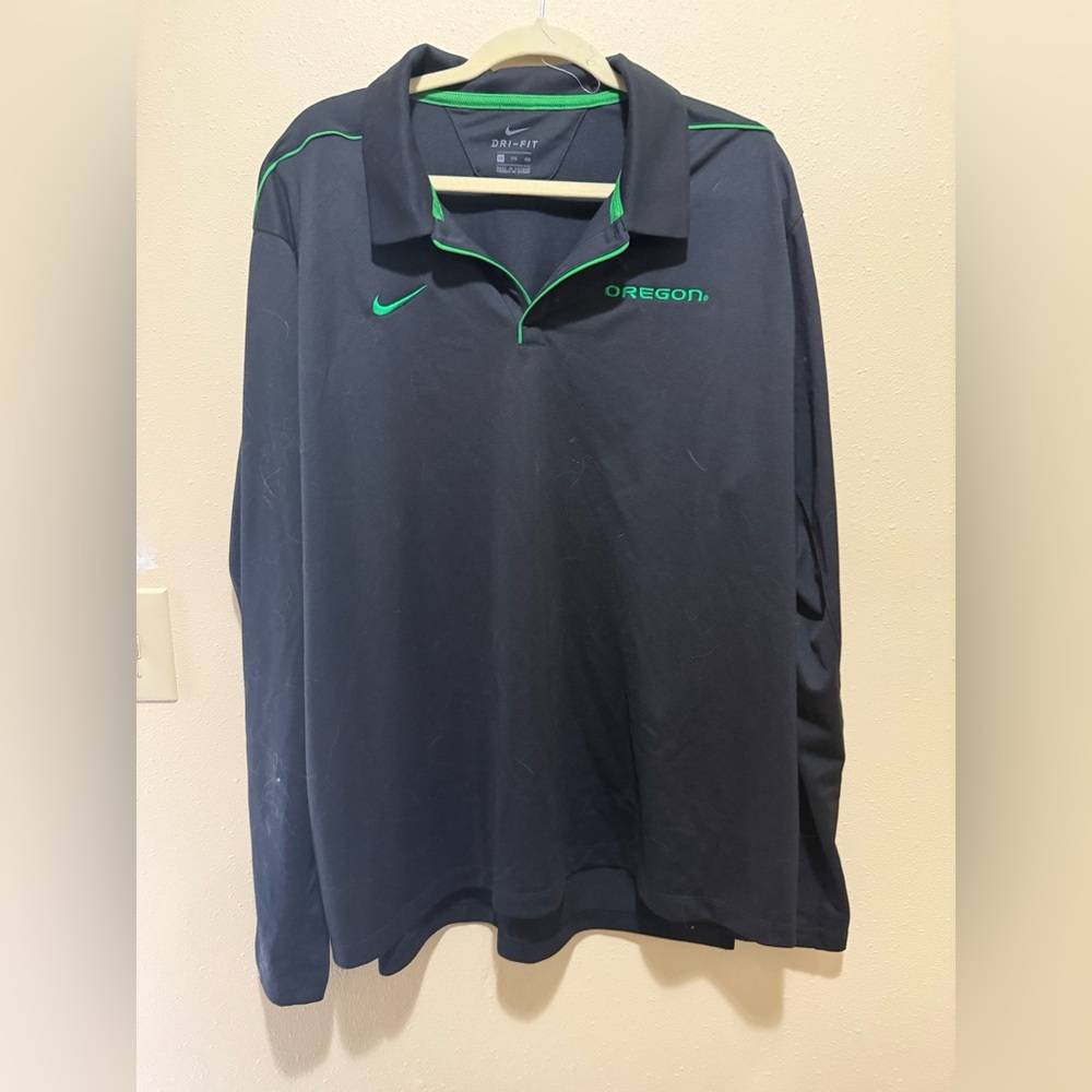 Nike Men's Black and Green Long Sleeve Polo Shirt Oregon Ducks